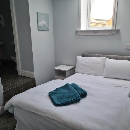 Harbour House Budget Accommodation Sligo Esterno foto